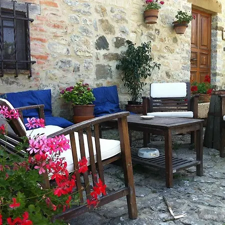 Domus Etrusca Casa rural *