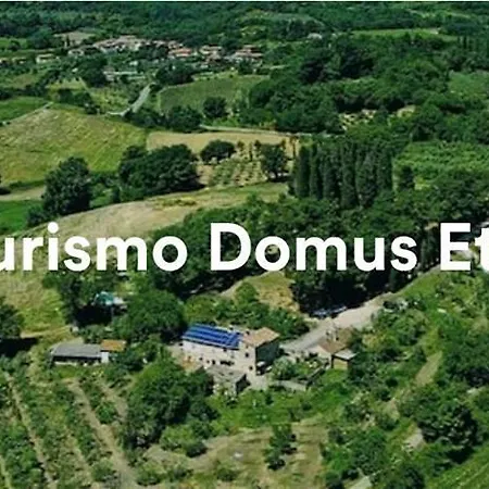 Domus Etrusca Casa rural *
